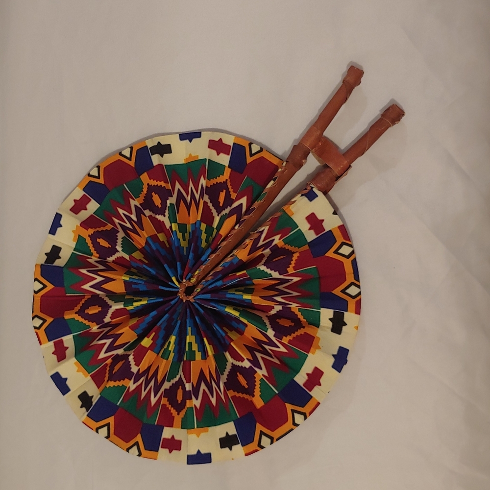 BRAND NEW AFRICAN PRINT FAN
